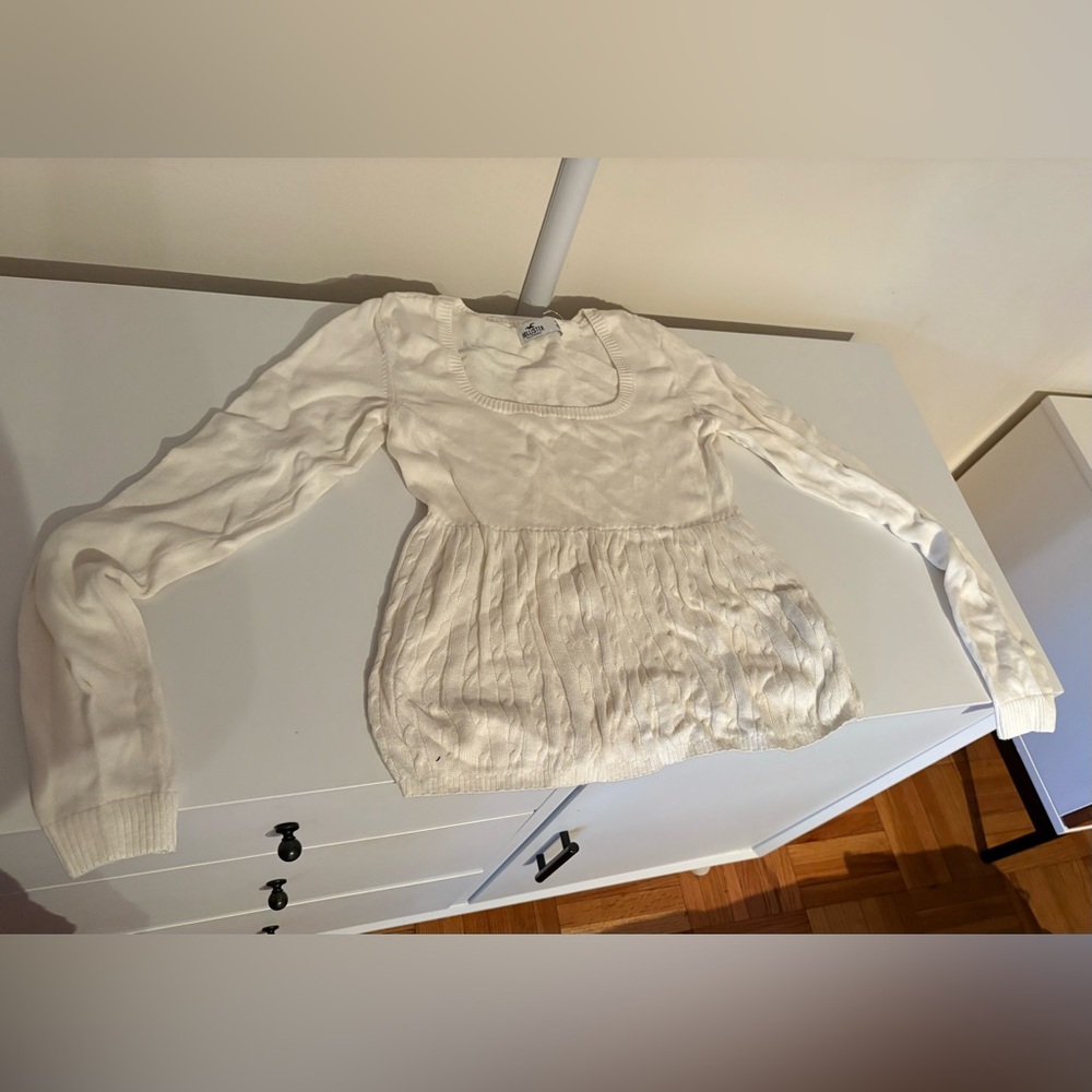 Hollister White Long Sleeve Top